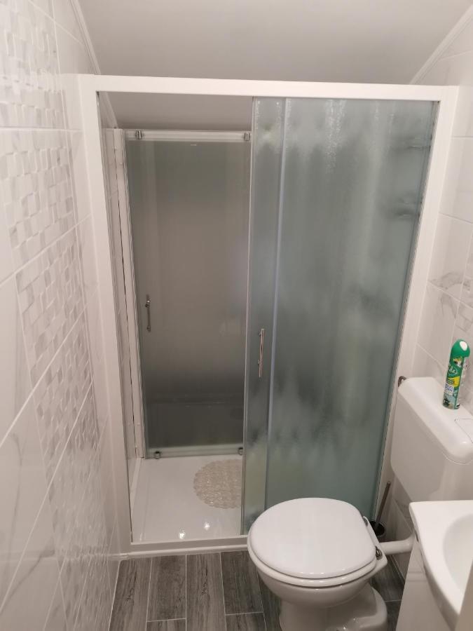 Apartmani Godinic Palit 外观 照片